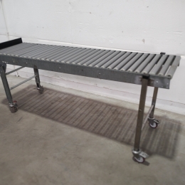 2 meter roller conveyor